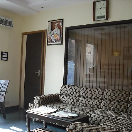 Hotel Gs Paradise Амритсар Екстериор снимка